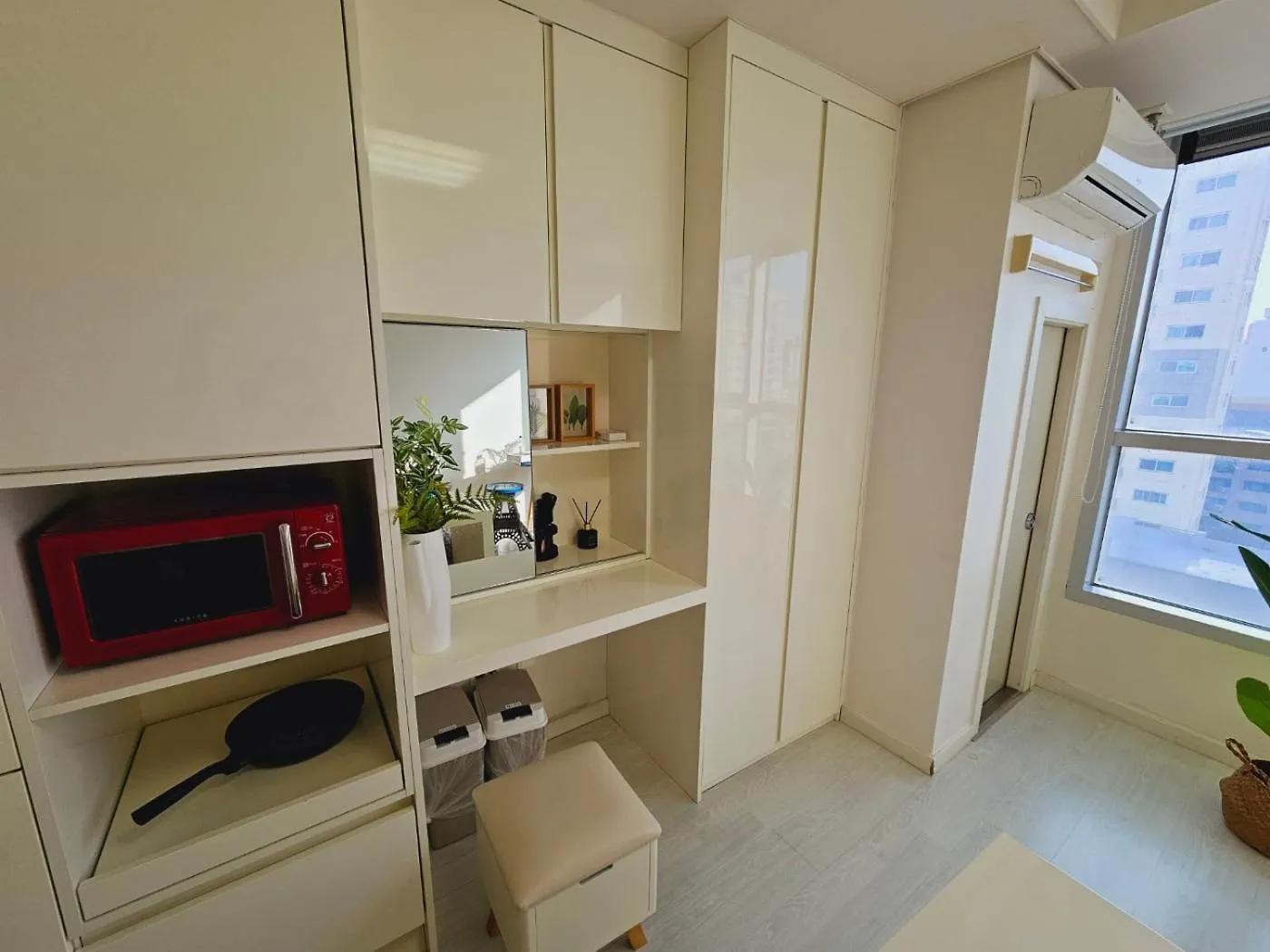 Emotional House - Night View, Full Options, One Bedroom Incheon