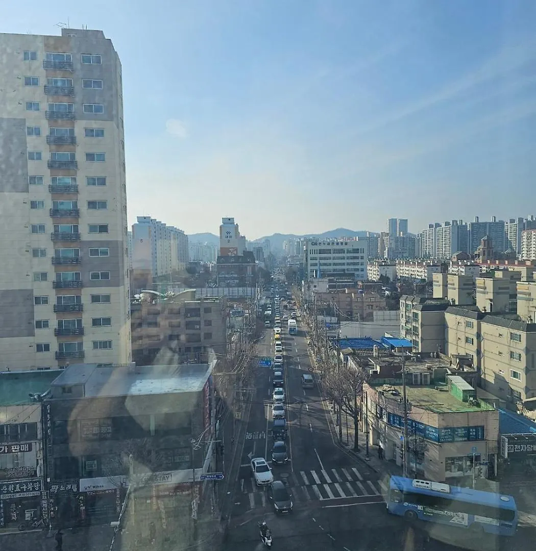 Apartment Emotional House - Night View, Full Options, One Bedroom Incheon